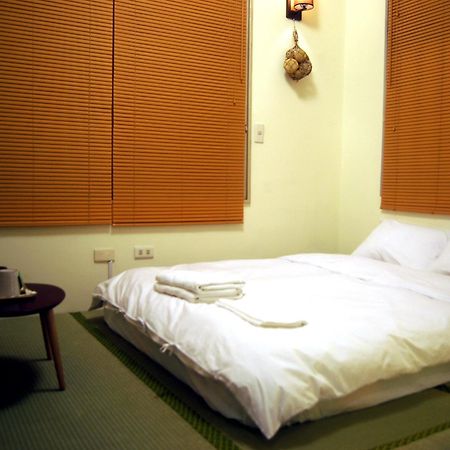 Love Hostel Tainan Exterior photo